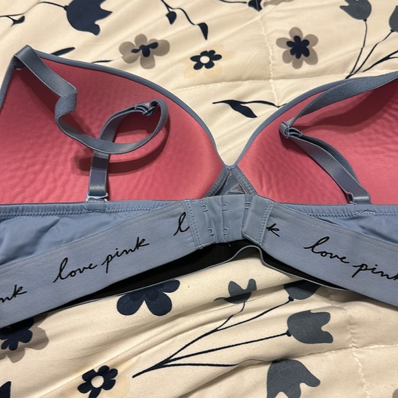 Wireless push up bra - Picture 3 of 3